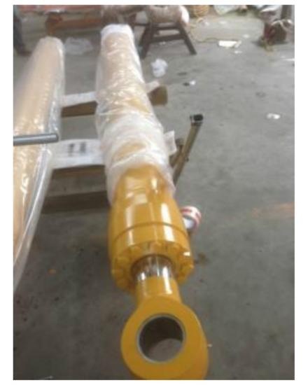 Hydraulic Cylinder Excavator Spare Parts